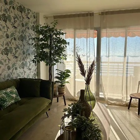 Vistas Al Mar Y Terraza Albufera شقة لقنت